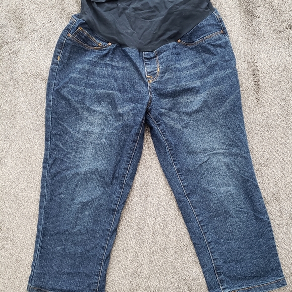 Maternity pants bundle - Picture 13 of 16